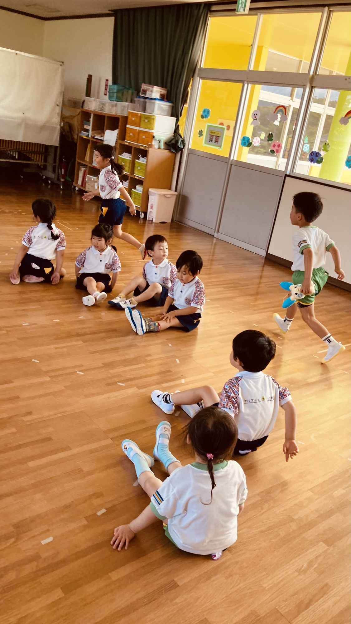 福岡県　京都郡　みやこ町　犀川　わくわくの幼稚園　のびのび幼稚園　幼稚園　保育園　認定こども園　子ども　保育　弁当　ママ弁当　遠足　年長　年中　年少　未満児　みやこ町保育園　行橋市幼稚園　よちよち広場　言葉遊びかるた遊び　表現遊び　外遊び　お花見　個人制作　マット遊び　体育遊び　らブロック遊び　滑り台　砂場　絵パズル　みのむし　クリスマス制作　お散歩　作品展　ボール遊び　花見　体操教室　指スタンプ製作　給食参観　時の記念日製作　年長製作　あそびワーク　あそび