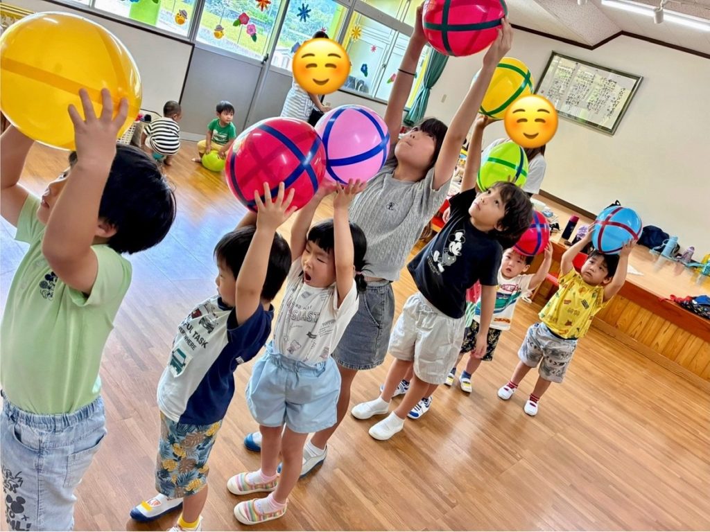 福岡県　京都郡　みやこ町　犀川　わくわくの幼稚園　のびのび幼稚園　幼稚園　保育園　認定こども園　子ども　保育　弁当　ママ弁当　遠足　年長　年中　年少　未満児　みやこ町保育園　行橋市幼稚園　よちよち広場　言葉遊びかるた遊び　表現遊び　外遊び　お花見　個人制作　マット遊び　体育遊び　らブロック遊び　滑り台　砂場　絵パズル　みのむし　クリスマス制作　お散歩　作品展　ボール遊び　花見　体操教室　指スタンプ製作　給食参観　時の記念日製作　年長製作　あそびワーク　あそび
七夕飾り　冷やし中華　整理整頓　夏休み