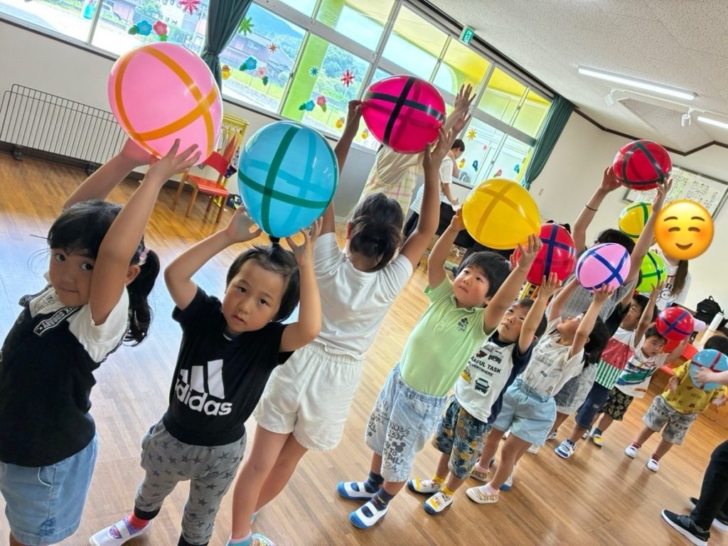 福岡県　京都郡　みやこ町　犀川　わくわくの幼稚園　のびのび幼稚園　幼稚園　保育園　認定こども園　子ども　保育　弁当　ママ弁当　遠足　年長　年中　年少　未満児　みやこ町保育園　行橋市幼稚園　よちよち広場　言葉遊びかるた遊び　表現遊び　外遊び　お花見　個人制作　マット遊び　体育遊び　らブロック遊び　滑り台　砂場　絵パズル　みのむし　クリスマス制作　お散歩　作品展　ボール遊び　花見　体操教室　指スタンプ製作　給食参観　時の記念日製作　年長製作　あそびワーク　あそび
七夕飾り　冷やし中華　整理整頓　夏休み