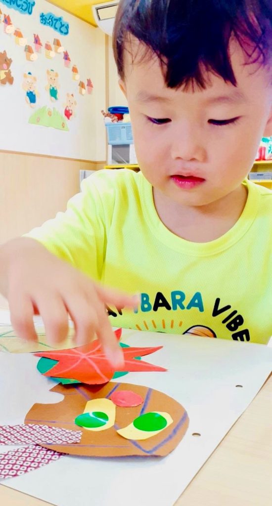 福岡県　京都郡　みやこ町　犀川　わくわくの幼稚園　のびのび幼https://waku2noki.com/7232/稚園　幼稚園　保育園　認定こども園　子ども　保育　弁当　ママ弁当　遠足　年長　年中　年少　未満児　みやこ町保育園　行橋市幼稚園　よちよち広場　言葉遊びかるた遊び　表現遊び　外遊び　お花見　個人制作　マット遊び　体育遊び　らブロック遊び　滑り台　砂場　絵パズル　みのむし　クリスマス制作　お散歩　作品展　ボール遊び　花見　体操教室　指スタンプ製作　給食参観　時の記念日製作　年長製作　あそびワーク　あそび
七夕飾り　絵の具と､はっけん　1歳児製作