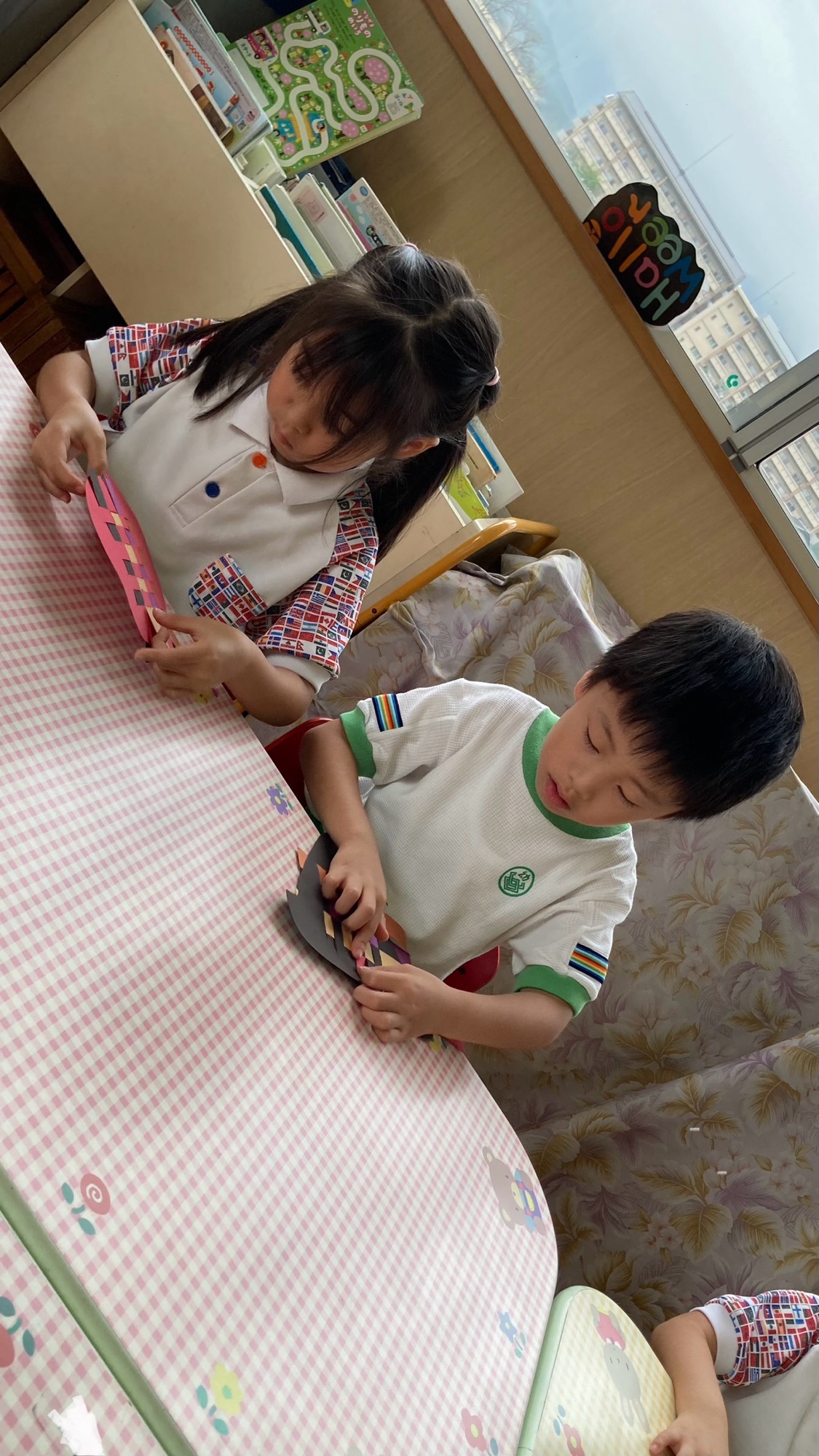 福岡県　京都郡　みやこ町　犀川　わくわくの幼稚園　のびのびhttps://waku2noki.com/7629/幼https://waku2noki.com/7232/稚園　幼稚園　保育園　認定こども園　子ども　保育　弁当　ママ弁当　遠足　年長　年中　年少　未満児　みやこ町保育園　行橋市幼稚園　よちよち広場　言葉遊びかるた遊び　表現遊び　外遊び　お花見　個人制作　マット遊び　体育遊び　らブロック遊び　滑り台　砂場　絵パズル　みのむし　クリスマス制作　お散歩　作品展　ボール遊び　花見　体操教室　指スタンプ製作　給食参観　時の記念日製作　年長製作　あそびワーク　あそび
七夕飾り　絵の具と､ハロウィンお面作り