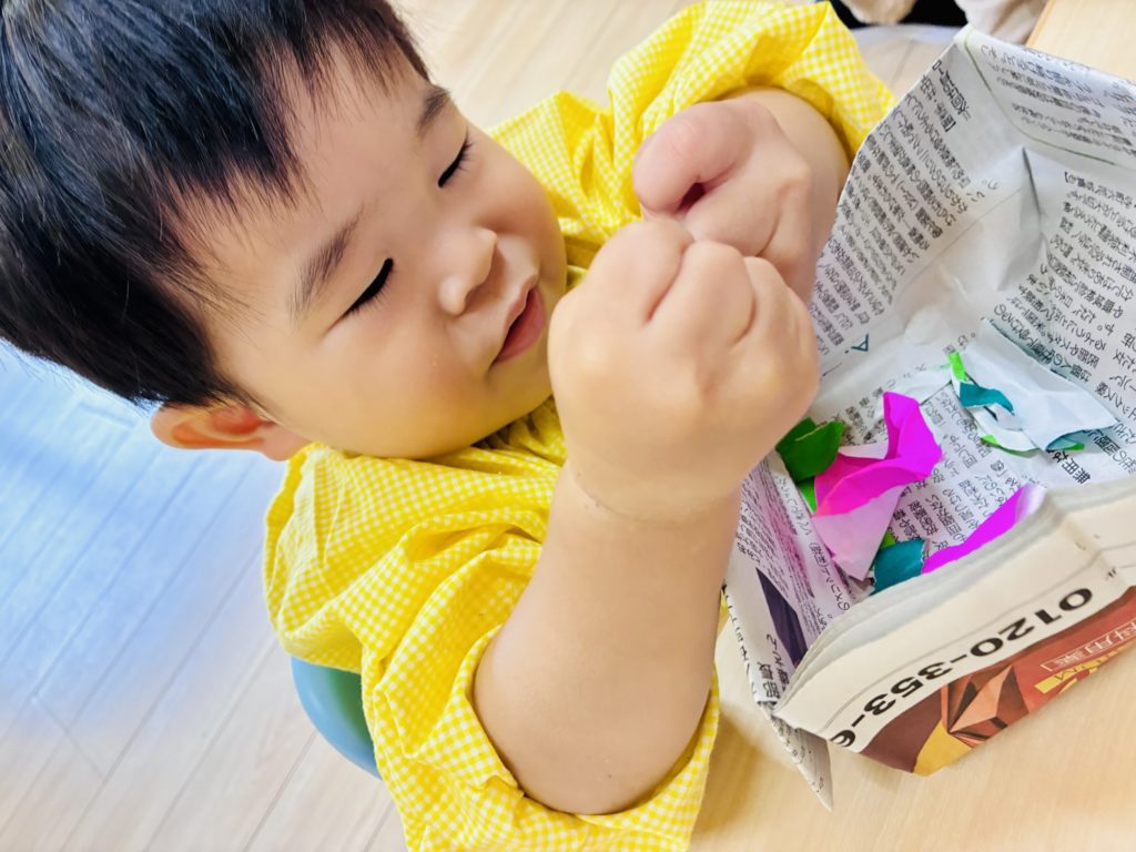 福岡県　京都郡　みやこ町　犀川　わくわくの幼稚園　のびのびhttps://waku2noki.com/7629/幼https://waku2noki.com/7232/稚園　幼稚園　保育園　認定こども園　子ども　保育　弁当　ママ弁当　遠足　年長　年中　年少　未満児　みやこ町保育園　行橋市幼稚園　よちよち広場　言葉遊びかるた遊び　表現遊び　外遊び　お花見　個人制作　マット遊び　体育遊び　らブロック遊び　滑り台　砂場　絵パズル　みのむし　クリスマス制作　お散歩　作品展　ボール遊び　花見　体操教室　指スタンプ製作　給食参観　時の記念日製作　年長製作　あそびワーク　あそび
七夕飾り　絵の具と､ハロウィンお面作り
0、1歳児　フープ　ハロウィン英会話　すべり台　リズム遊び　季節の制作