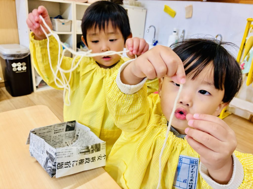 福岡県　京都郡　みやこ町　犀川　わくわくの幼稚園　のびのびhttps://waku2noki.com/7629/幼https://waku2noki.com/7232/稚園　幼稚園　保育園　認定こども園　子ども　保育　弁当　ママ弁当　遠足　年長　年中　年少　未満児　みやこ町保育園　行橋市幼稚園　よちよち広場　言葉遊びかるた遊び　表現遊び　外遊び　お花見　個人制作　マット遊び　体育遊び　らブロック遊び　滑り台　砂場　絵パズル　みのむし　クリスマス制作　お散歩　作品展　ボール遊び　花見　体操教室　指スタンプ製作　給食参観　時の記念日製作　年長製作　あそびワーク　あそび
七夕飾り　絵の具と､ハロウィンお面作り
0、1歳児　フープ　ハロウィン英会話　すべり台　リズム遊び　季節の制作