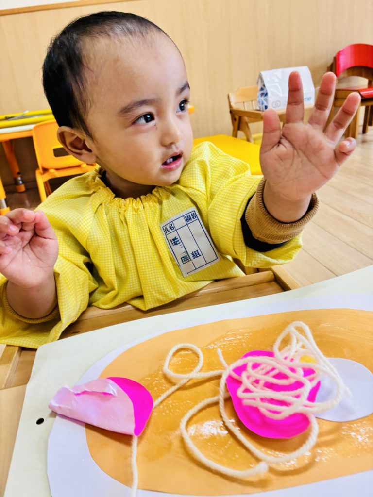 福岡県　京都郡　みやこ町　犀川　わくわくの幼稚園　のびのびhttps://waku2noki.com/7629/幼https://waku2noki.com/7232/稚園　幼稚園　保育園　認定こども園　子ども　保育　弁当　ママ弁当　遠足　年長　年中　年少　未満児　みやこ町保育園　行橋市幼稚園　よちよち広場　言葉遊びかるた遊び　表現遊び　外遊び　お花見　個人制作　マット遊び　体育遊び　らブロック遊び　滑り台　砂場　絵パズル　みのむし　クリスマス制作　お散歩　作品展　ボール遊び　花見　体操教室　指スタンプ製作　給食参観　時の記念日製作　年長製作　あそびワーク　あそび
七夕飾り　絵の具と､ハロウィンお面作り
0、1歳児　フープ　ハロウィン英会話　すべり台　リズム遊び　季節の制作