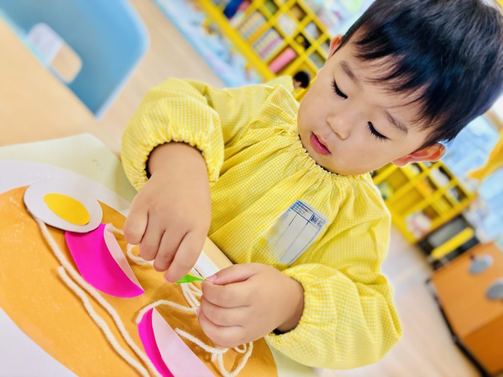 福岡県　京都郡　みやこ町　犀川　わくわくの幼稚園　のびのびhttps://waku2noki.com/7629/幼https://waku2noki.com/7232/稚園　幼稚園　保育園　認定こども園　子ども　保育　弁当　ママ弁当　遠足　年長　年中　年少　未満児　みやこ町保育園　行橋市幼稚園　よちよち広場　言葉遊びかるた遊び　表現遊び　外遊び　お花見　個人制作　マット遊び　体育遊び　らブロック遊び　滑り台　砂場　絵パズル　みのむし　クリスマス制作　お散歩　作品展　ボール遊び　花見　体操教室　指スタンプ製作　給食参観　時の記念日製作　年長製作　あそびワーク　あそび
七夕飾り　絵の具と､ハロウィンお面作り
0、1歳児　フープ　ハロウィン英会話　すべり台　リズム遊び　季節の制作