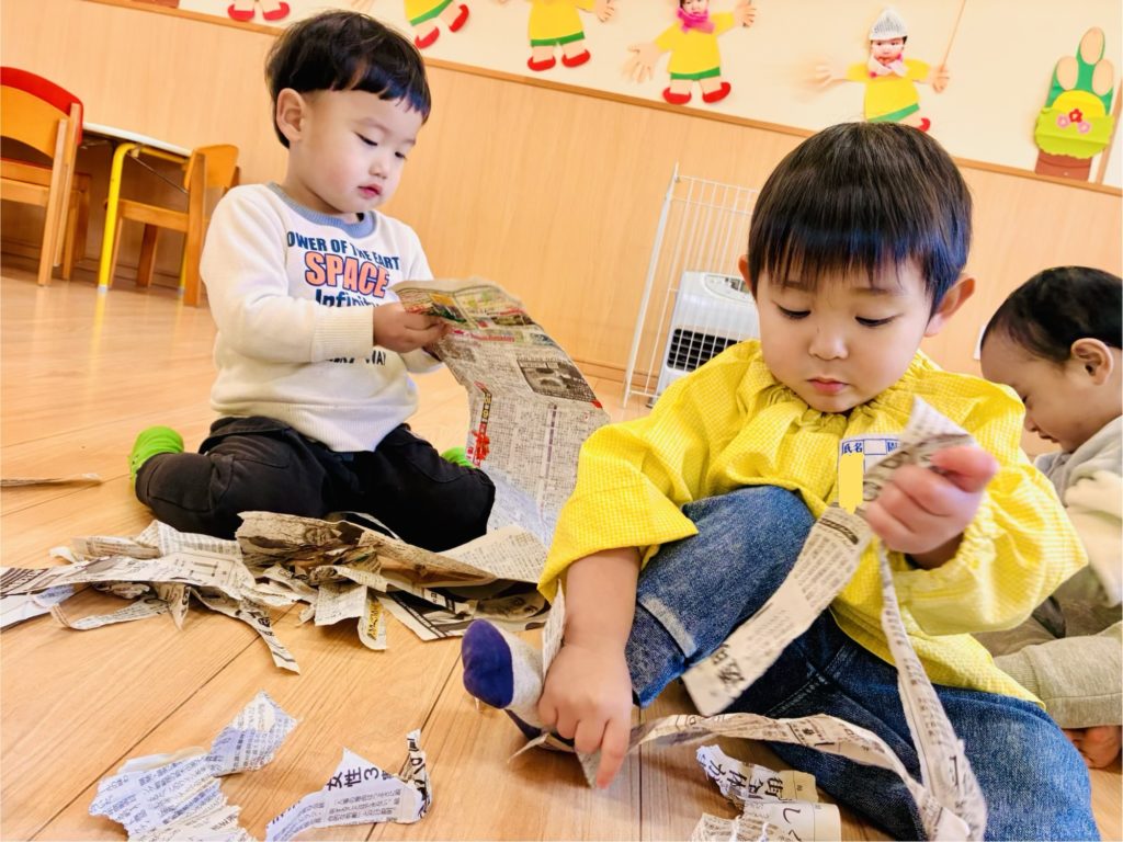 福岡県　京都郡　みやこ町　犀川　わくわくの幼稚園　のびのびhttps://waku2noki.com/7629/幼https://waku2noki.com/7232/稚園　幼稚園　保育園　認定こども園　子ども　保育　弁当　ママ弁当　遠足　年長　年中　年少　未満児　みやこ町保育園　行橋市幼稚園　よちよち広場　言葉遊びかるた遊び　表現遊び　外遊び　お花見　個人制作　マット遊び　体育遊び　らブロック遊び　滑り台　砂場　絵パズル　みのむし　クリスマス制作　お散歩　作品展　ボール遊び　花見　体操教室　指スタンプ製作　給食参観　時の記念日製作　年長製作　あそびワーク　あそび
七夕飾り　絵の具　道具箱整理福岡県　京都郡　みやこ町　犀川　わくわくの幼稚園　のびのびhttps://waku2noki.com/7629/幼https://waku2noki.com/7232/稚園　幼稚園　保育園　認定こども園　子ども　保育　弁当　ママ弁当　遠足　年長　年中　年少　未満児　みやこ町保育園　行橋市幼稚園　よちよち広場　言葉遊びかるた遊び　表現遊び　外遊び　お花見　個人制作　マット遊び　体育遊び　らブロック遊び　滑り台　砂場　絵パズル　みのむし　クリスマス制作　お散歩　作品展　ボール遊び　花見　体操教室　指スタンプ製作　給食参観　時の記念日製作　年長製作　あそびワーク　あそび
七夕飾り　絵の具　クリスマス福岡県　京都郡　みやこ町　犀川　わくわくの幼稚園　のびのびhttps://waku2noki.com/7629/幼https://waku2noki.com/7232/稚園　幼稚園　保育園　認定こども園　子ども　保育　弁当　ママ弁当　遠足　年長　年中　年少　未満児　みやこ町保育園　行橋市幼稚園　よちよち広場　言葉遊びかるた遊び　表現遊び　外遊び　お花見　個人制作　マット遊び　体育遊び　らブロック遊び　滑り台　砂場　絵パズル　みのむし　クリスマス制作　お散歩　作品展　ボール遊び　花見　体操教室　指スタンプ製作　給食参観　時の記念日製作　年長製作　あそびワーク　あそび
七夕飾り　絵の具　道具箱整理福岡県　京都郡　みやこ町　犀川　わくわくの幼稚園　のびのびhttps://waku2noki.com/7629/幼https://waku2noki.com/7232/稚園　幼稚園　保育園　認定こども園　子ども　保育　弁当　ママ弁当　遠足　年長　年中　年少　未満児　みやこ町保育園　行橋市幼稚園　よちよち広場　言葉遊びかるた遊び　表現遊び　外遊び　お花見　個人制作　マット遊び　体育遊び　らブロック遊び　滑り台　砂場　絵パズル　みのむし　クリスマス制作　お散歩　作品展　ボール遊び　花見　体操教室　指スタンプ製作　給食参観　時の記念日製作　年長製作　あそびワーク　あそび
七夕飾り　絵の具　紙粘土続き　3学期
新聞遊び