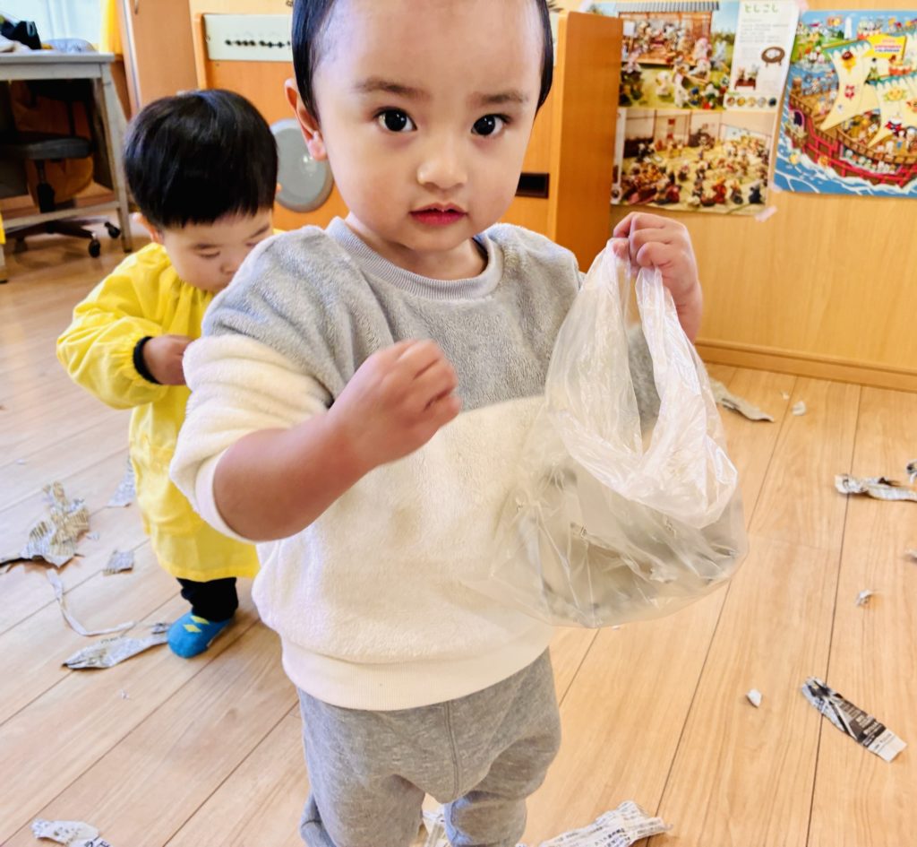 福岡県　京都郡　みやこ町　犀川　わくわくの幼稚園　のびのびhttps://waku2noki.com/7629/幼https://waku2noki.com/7232/稚園　幼稚園　保育園　認定こども園　子ども　保育　弁当　ママ弁当　遠足　年長　年中　年少　未満児　みやこ町保育園　行橋市幼稚園　よちよち広場　言葉遊びかるた遊び　表現遊び　外遊び　お花見　個人制作　マット遊び　体育遊び　らブロック遊び　滑り台　砂場　絵パズル　みのむし　クリスマス制作　お散歩　作品展　ボール遊び　花見　体操教室　指スタンプ製作　給食参観　時の記念日製作　年長製作　あそびワーク　あそび
七夕飾り　絵の具　道具箱整理福岡県　京都郡　みやこ町　犀川　わくわくの幼稚園　のびのびhttps://waku2noki.com/7629/幼https://waku2noki.com/7232/稚園　幼稚園　保育園　認定こども園　子ども　保育　弁当　ママ弁当　遠足　年長　年中　年少　未満児　みやこ町保育園　行橋市幼稚園　よちよち広場　言葉遊びかるた遊び　表現遊び　外遊び　お花見　個人制作　マット遊び　体育遊び　らブロック遊び　滑り台　砂場　絵パズル　みのむし　クリスマス制作　お散歩　作品展　ボール遊び　花見　体操教室　指スタンプ製作　給食参観　時の記念日製作　年長製作　あそびワーク　あそび
七夕飾り　絵の具　クリスマス福岡県　京都郡　みやこ町　犀川　わくわくの幼稚園　のびのびhttps://waku2noki.com/7629/幼https://waku2noki.com/7232/稚園　幼稚園　保育園　認定こども園　子ども　保育　弁当　ママ弁当　遠足　年長　年中　年少　未満児　みやこ町保育園　行橋市幼稚園　よちよち広場　言葉遊びかるた遊び　表現遊び　外遊び　お花見　個人制作　マット遊び　体育遊び　らブロック遊び　滑り台　砂場　絵パズル　みのむし　クリスマス制作　お散歩　作品展　ボール遊び　花見　体操教室　指スタンプ製作　給食参観　時の記念日製作　年長製作　あそびワーク　あそび
七夕飾り　絵の具　道具箱整理福岡県　京都郡　みやこ町　犀川　わくわくの幼稚園　のびのびhttps://waku2noki.com/7629/幼https://waku2noki.com/7232/稚園　幼稚園　保育園　認定こども園　子ども　保育　弁当　ママ弁当　遠足　年長　年中　年少　未満児　みやこ町保育園　行橋市幼稚園　よちよち広場　言葉遊びかるた遊び　表現遊び　外遊び　お花見　個人制作　マット遊び　体育遊び　らブロック遊び　滑り台　砂場　絵パズル　みのむし　クリスマス制作　お散歩　作品展　ボール遊び　花見　体操教室　指スタンプ製作　給食参観　時の記念日製作　年長製作　あそびワーク　あそび
七夕飾り　絵の具　紙粘土続き　3学期
新聞遊び