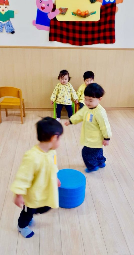 京都郡　みやこ町　犀川　わくわくの幼稚園　のびのびhttps://waku2noki.com/7629/幼https://waku2noki.com/7232/稚園　幼稚園　保育園　認定こども園　子ども　保育　弁当　ママ弁当　遠足　年長　年中　年少　未満　クリスマス福岡県　みやこ町保育園　行橋市幼稚園　クリスマス制作　お散歩　作品展　ボール遊び　体操教室　指スタンプ製作　給食参観　時の記念日製作　年長製作　あそびワーク　あそび　道具箱整理福岡県　よちよち広場　言葉遊びかるた遊び　表現遊び　外遊び　お花見　個人制作　マット遊び　体育遊び　ブロック遊び　滑り台　砂場　絵パズル　みのむし　クリスマス制作　お散歩　
七夕飾り　絵の具　紙粘土続き　3学期
新聞遊び　ままごと　いす取りゲーム